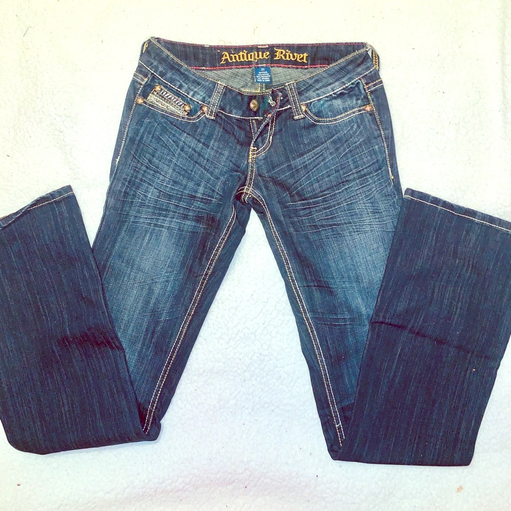 Antique Rivet Jeans Straight Leg